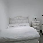 4 Bed House, Sea View Balcony